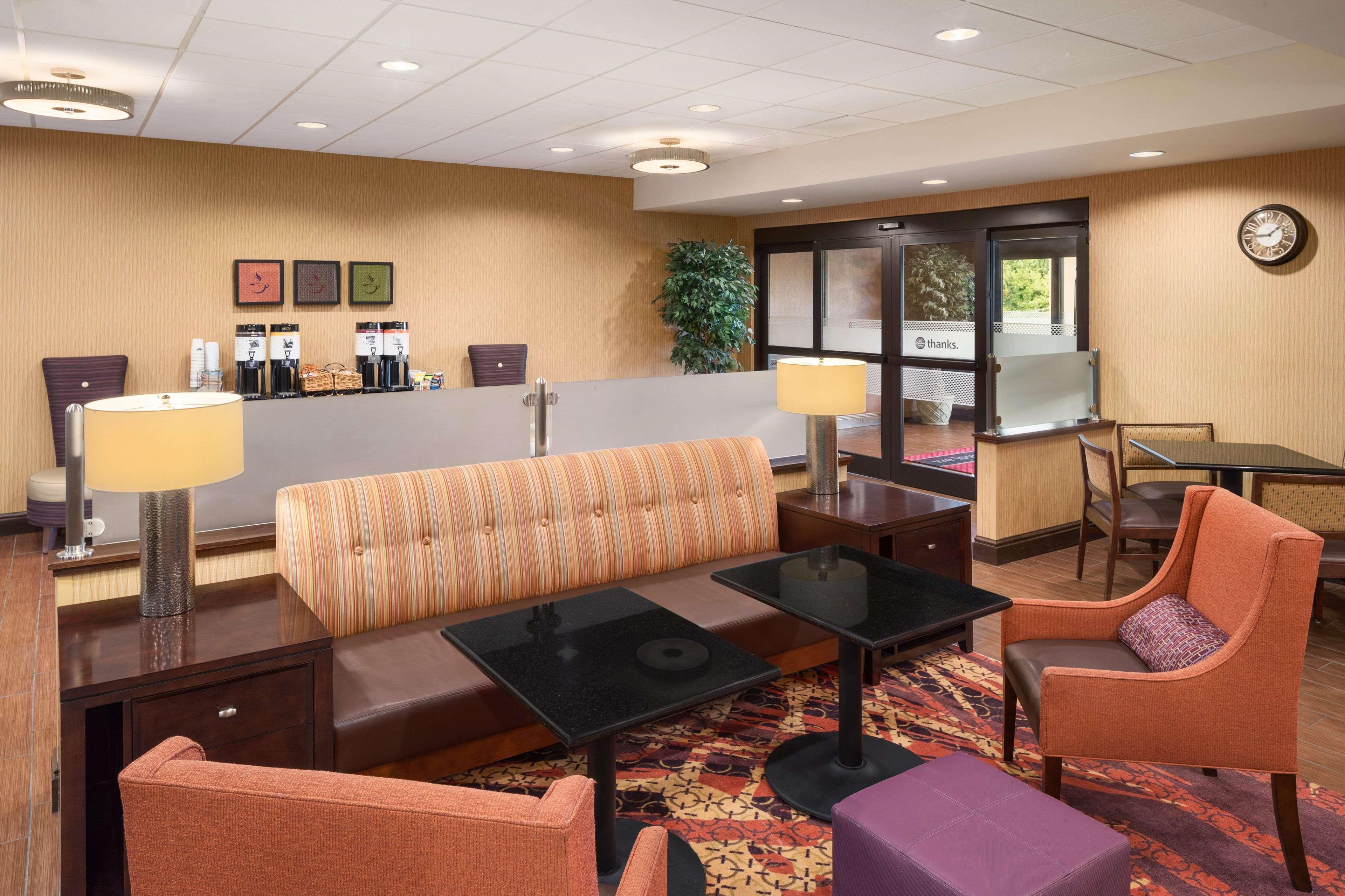 Hampton Inn Belle Vernon מראה חיצוני תמונה