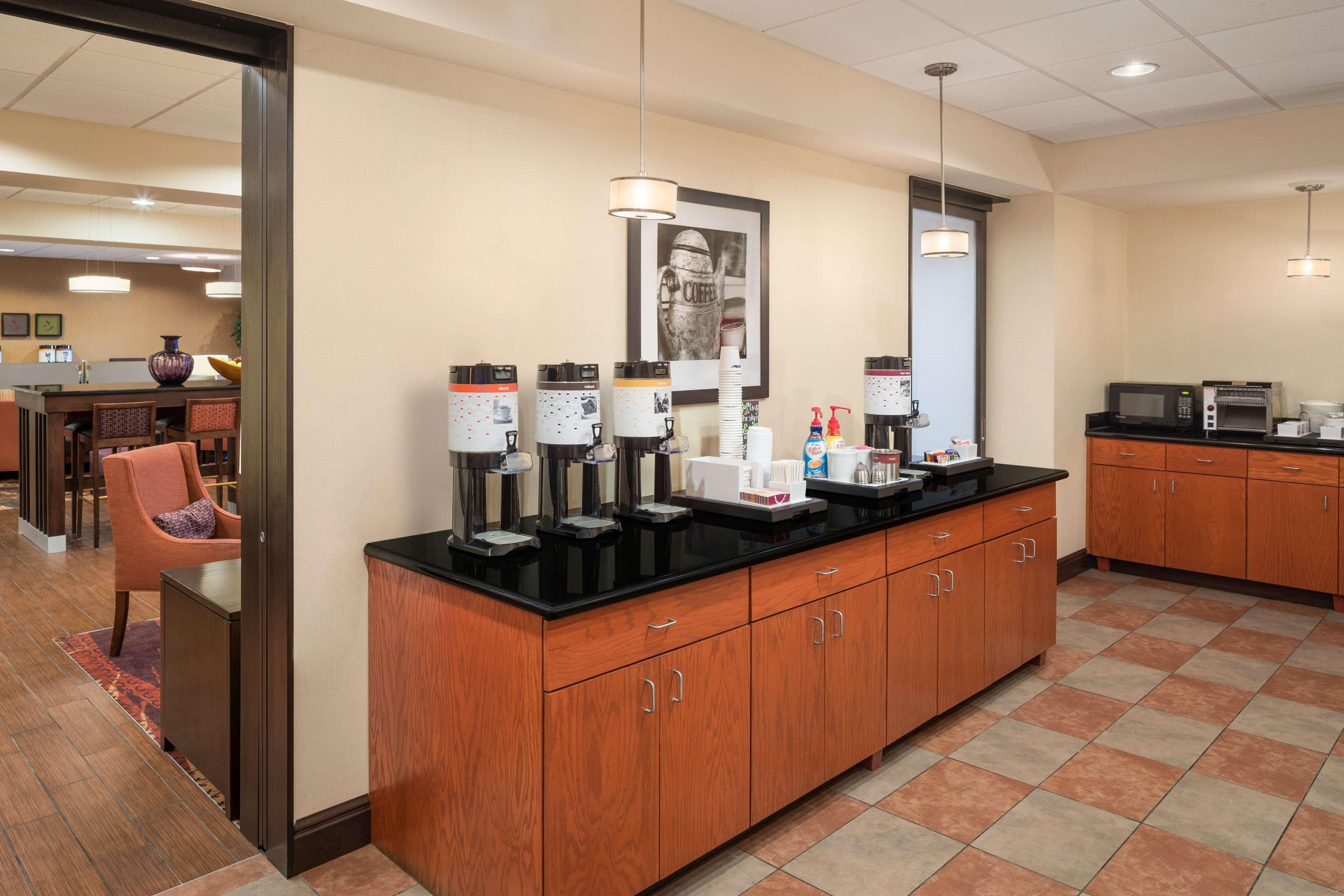Hampton Inn Belle Vernon מראה חיצוני תמונה