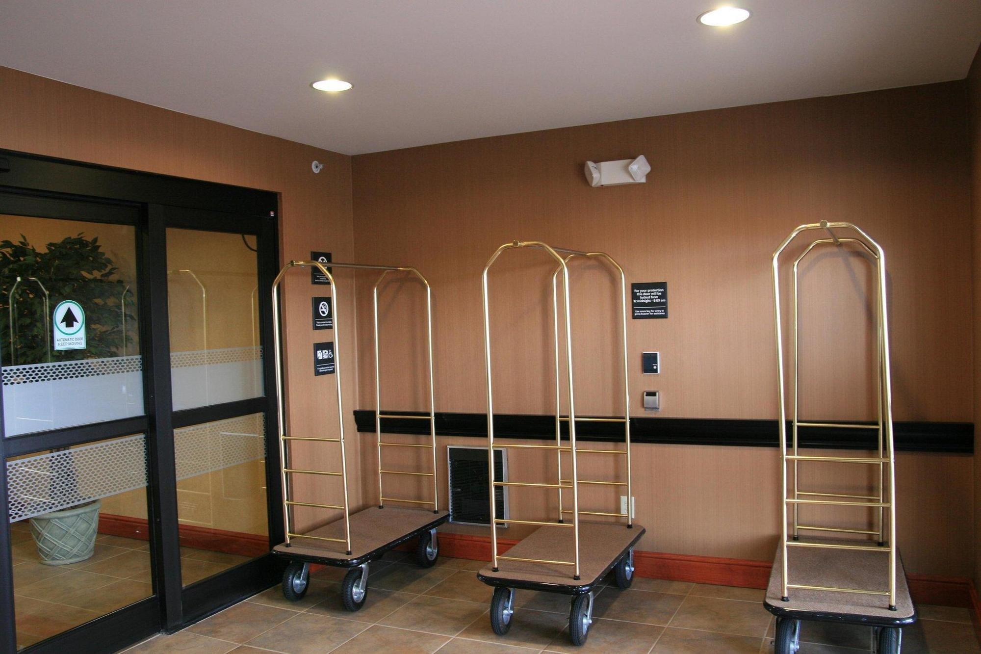 Hampton Inn Belle Vernon מראה חיצוני תמונה