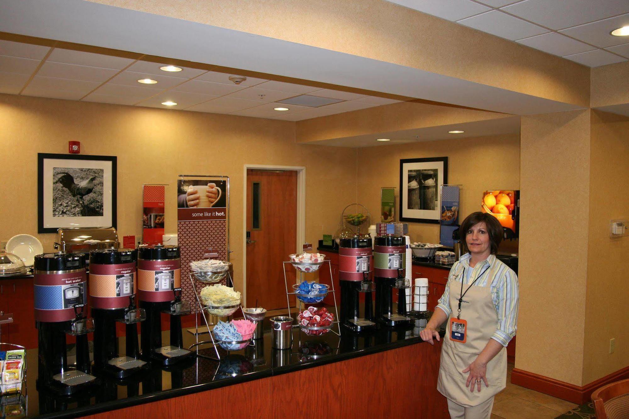 Hampton Inn Belle Vernon מסעדה תמונה